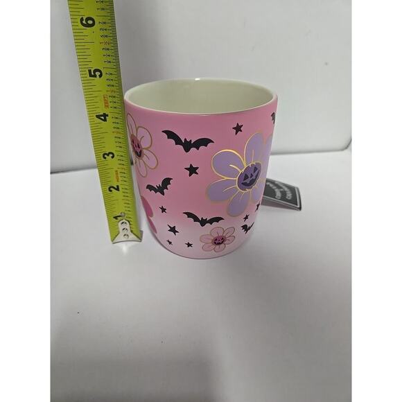 COBWEBS & CAULDRONS HALLOWEEN PINK PUMPKINS FLOWERS SOFT TOUCH MUG - Picture 6 of 9